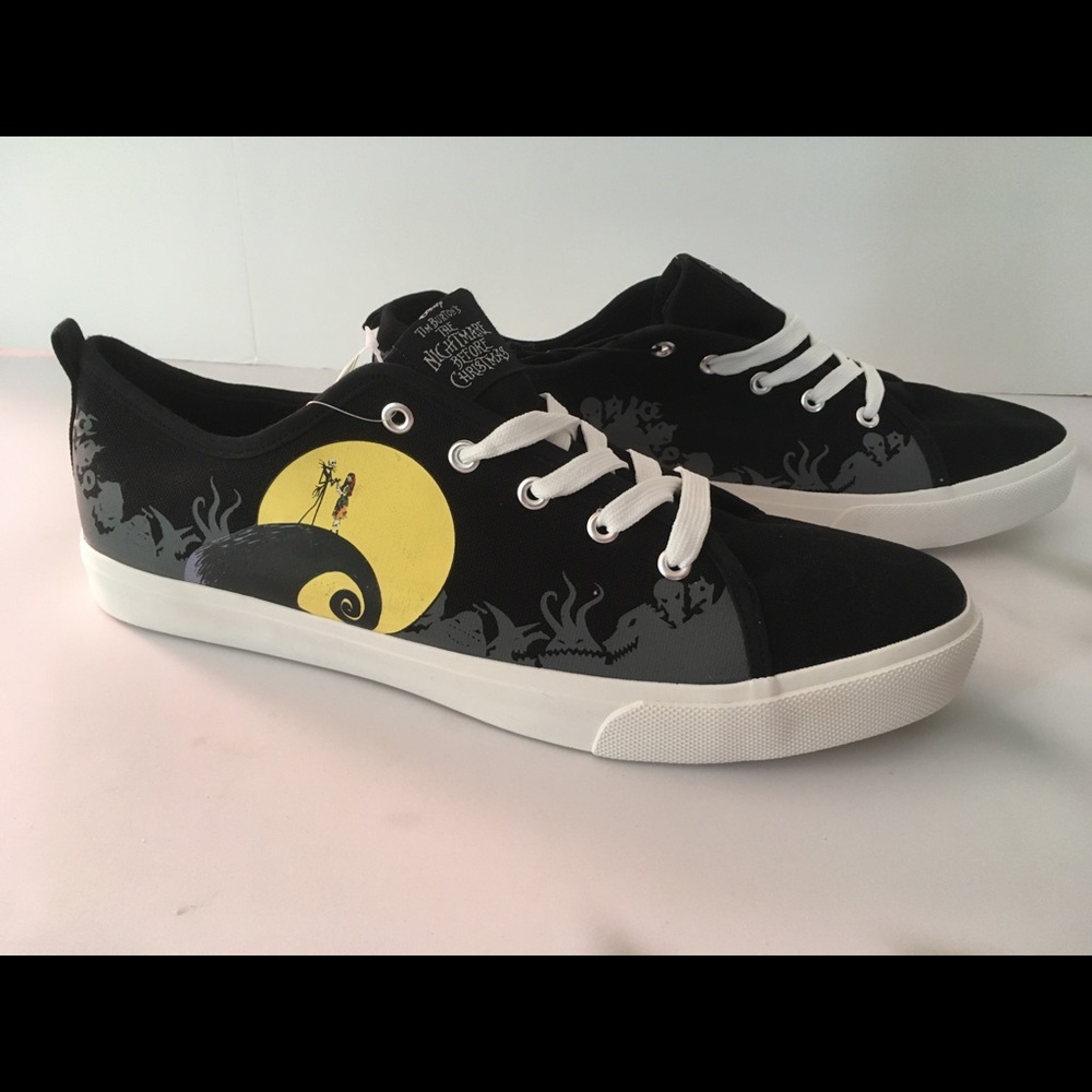 Men’s The Nightmare Before Christmas Sneakers, Size 13 - Picture 5 of 5